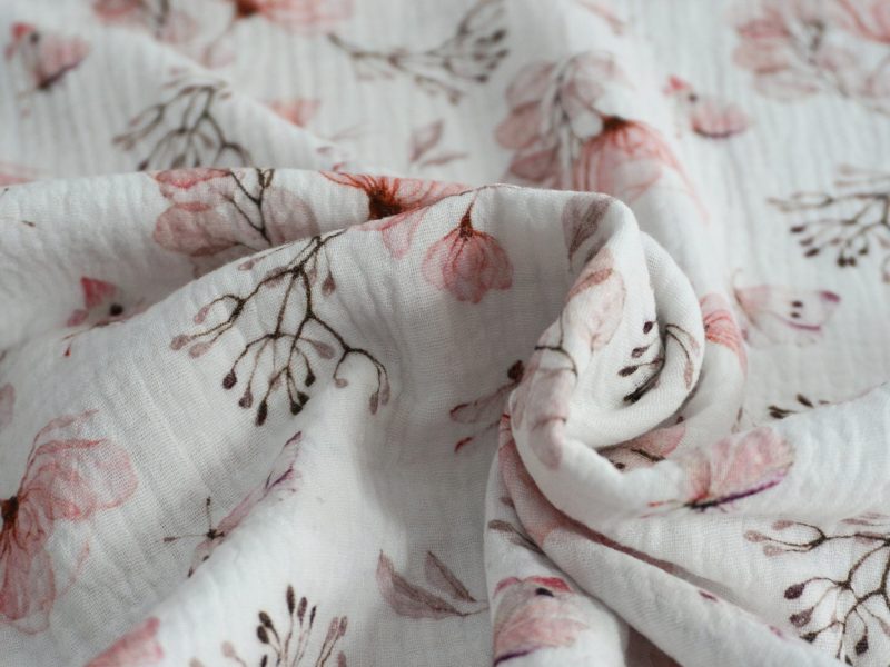 Musselin Eukalyptus Blumen Schmetterlinge