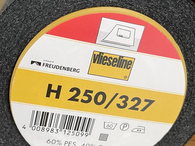 Vlieseline H250 (schwarz) 0.5 Meter