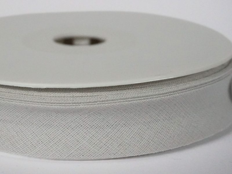 Schrägband hellgrau