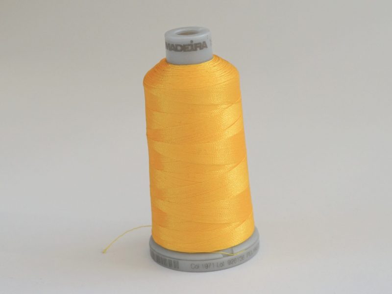 Madeira Stickgarn sonnengelb