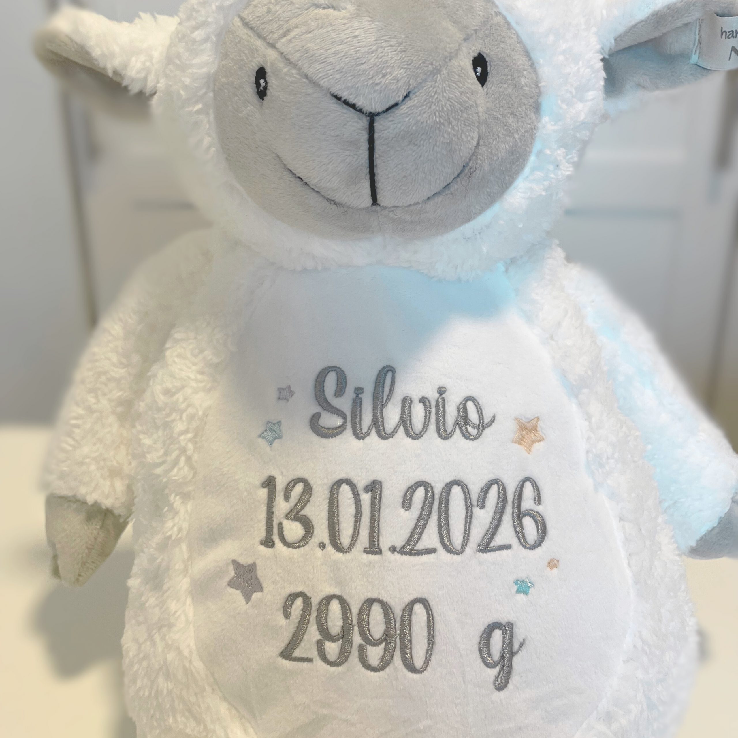 Kuscheltier Schaf (personalisiert) – Bild 3